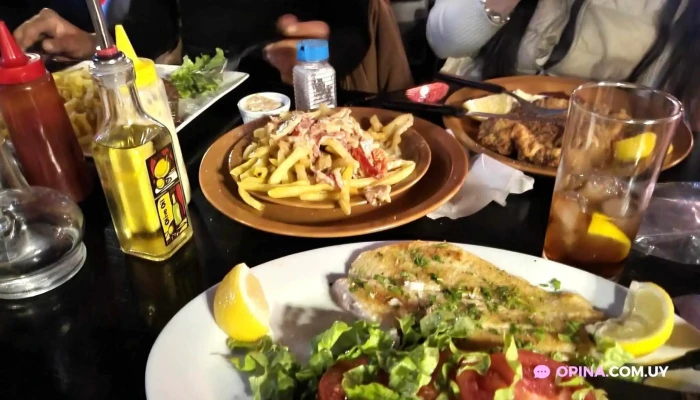 Anyway -  Comidas Y Bebidas - Mercedes