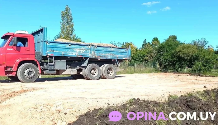 Arenera De Los Santos -  Opiniones - Paysandú