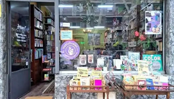 Arkham Libreria Y Papeleria Del Propietario - Montevideo
