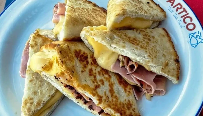 Artico Fast Sea Food Comida Y Bebida - Montevideo