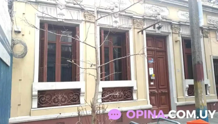 Asociacion De Yoga Sivananda Telefono - Montevideo