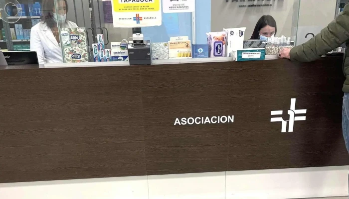 Asociacion Espanola Policlinica Centro Como Llegar - Montevideo