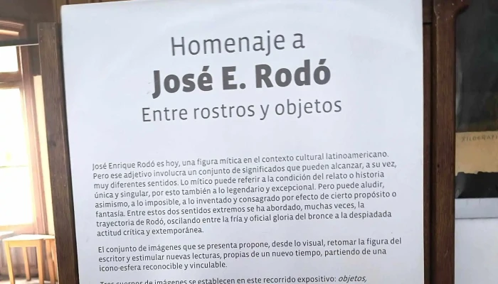 Ateneo De Montevideo -  Abierto Ahora - Montevideo