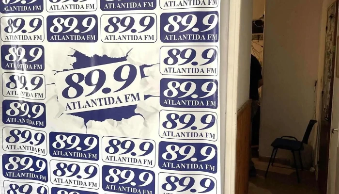 Atlantida Fm 899 Atlantida - Atlántida