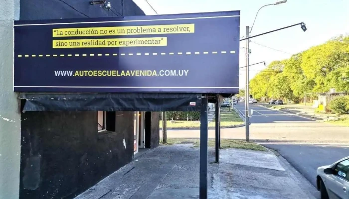 Auto Escuela Avenida -  Del Propietario - Pando