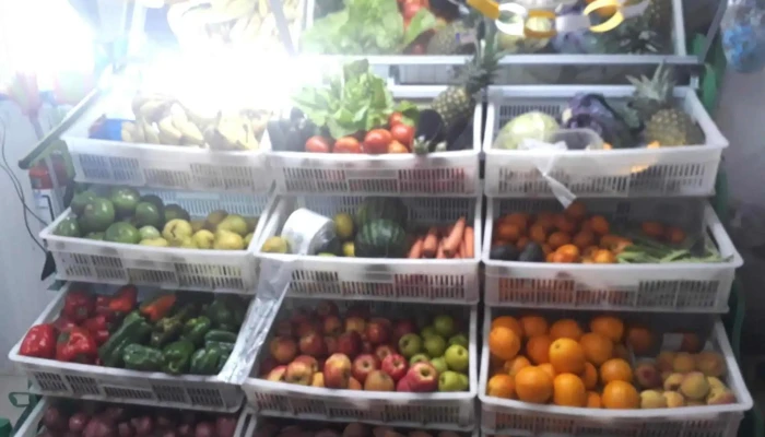 Autoservice Y Bar Renacer -  Interior - Casupá