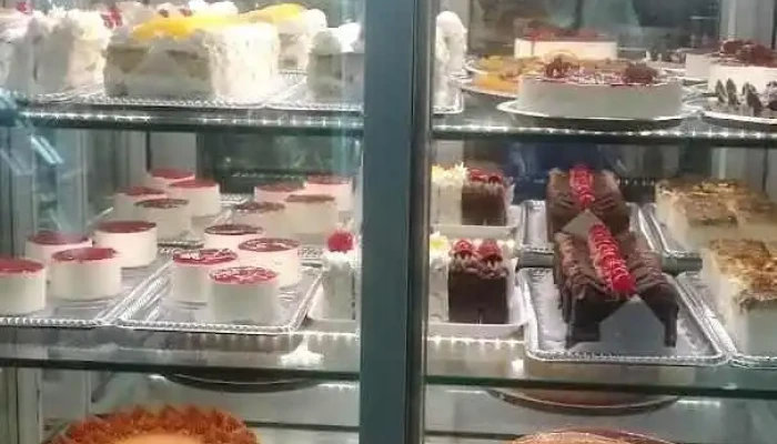 Autoservicio Piriapolis -  Interior - Piriápolis