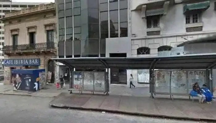 Av Uruguay Y Florida Street View Y 360 - Montevideo