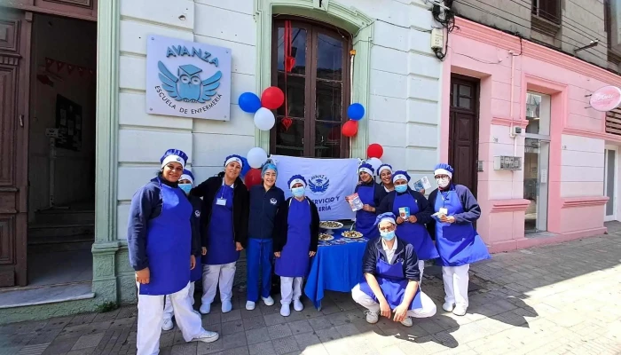 Avanza Escuela De Enfermeria Edificio - Melo