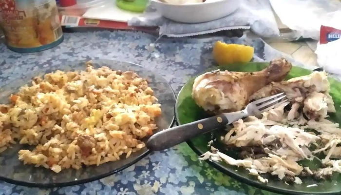 Avicola Y Rotiseria Sumo Comida Reconfortante - Minas