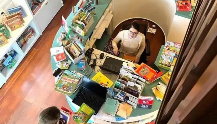 Avista Proyectos Educativos -  Promocion - Montevideo