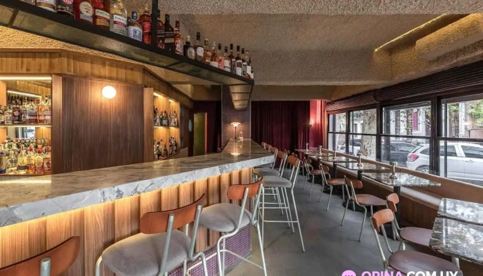 Baker's Bar - Montevideo