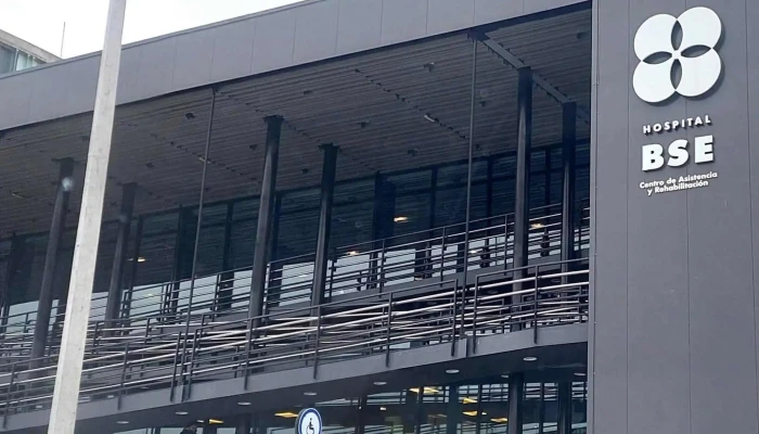 Banco De Seguros Del Estado -  Hospital Comentario 2 - Montevideo