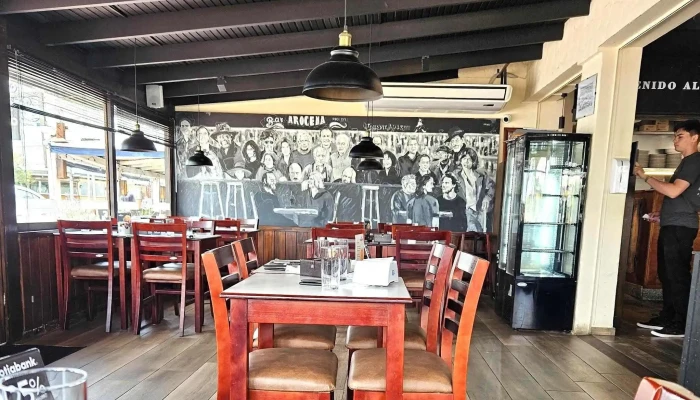 Bar Arocena -  Comentario 8 - Punta del Este