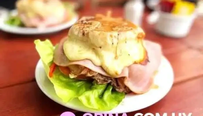 Bar Arocena -  Comidas Y Bebidas - Punta del Este