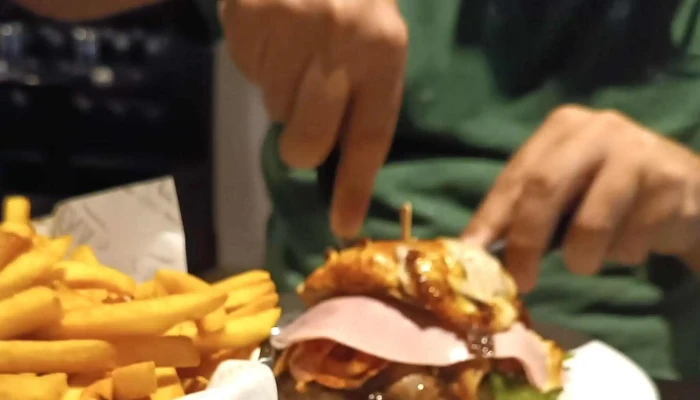 Bar Arocena Mall De Los Horneros -  Comentario 1 - Col. Nicolich