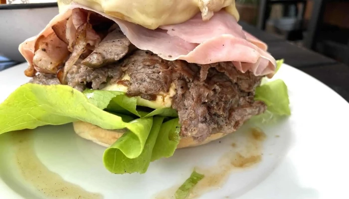 Bar Arocena Mall De Los Horneros -  Comidas Y Bebidas - Col. Nicolich