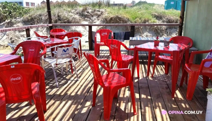 Bar Chiringo Himalaya -  Ambiente - La Paloma