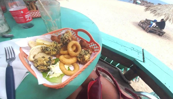 Bar Chiringo Himalaya -  Comidas Y Bebidas - La Paloma