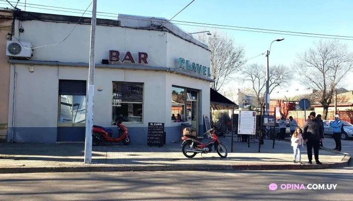 Bar Clavel -  Todo - Montevideo