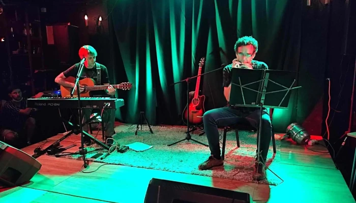 Bar Ducon -  Escenario - Montevideo