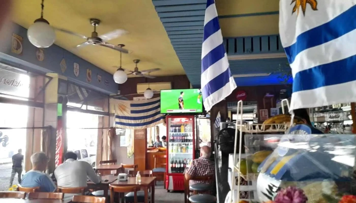 Bar Gula -  Ambiente - Montevideo