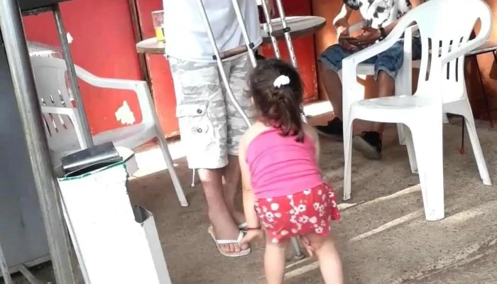 Bar La Oficina -  Videos - Salinas