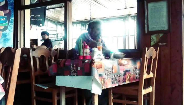 Bar Las Flores -  Comentario 3 - Montevideo