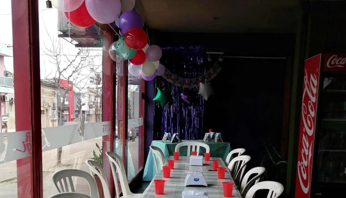 Bar Leggi -  Comentario 10 - Salto