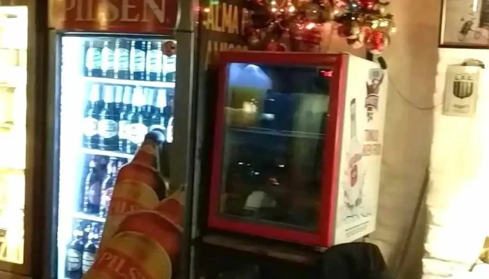 Bar Los 4 -  Videos - Montevideo