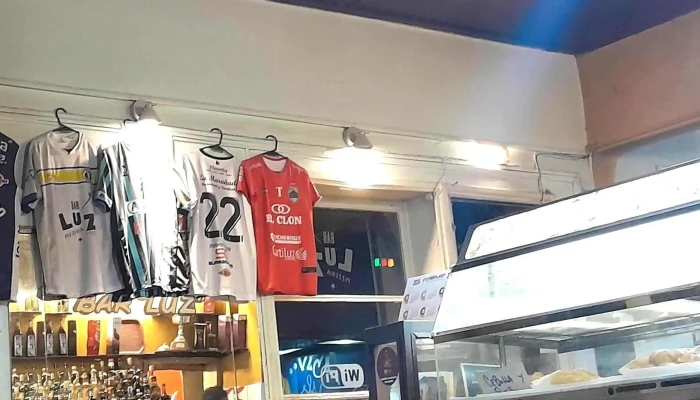 Bar Luz -  Comentario 3 - Montevideo