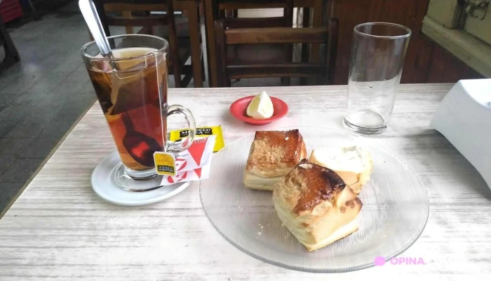 Bar Noel -  Comidas Y Bebidas - Montevideo