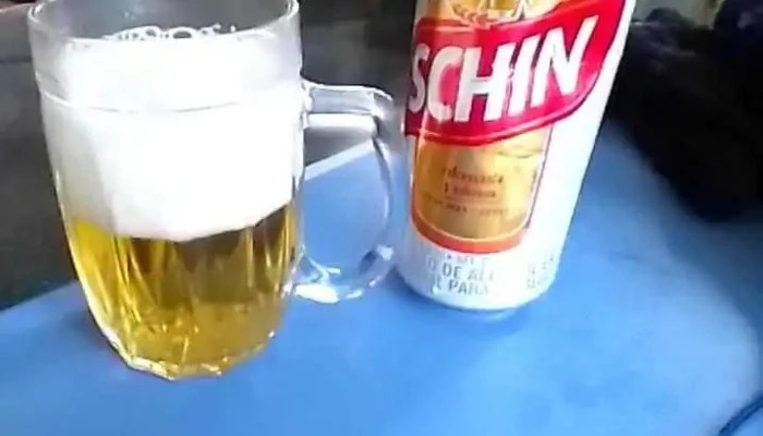 Bar Pizzeria -  Comidas Y Bebidas - Montevideo