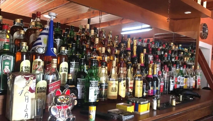 Bar Pocho -  Todo - Montevideo