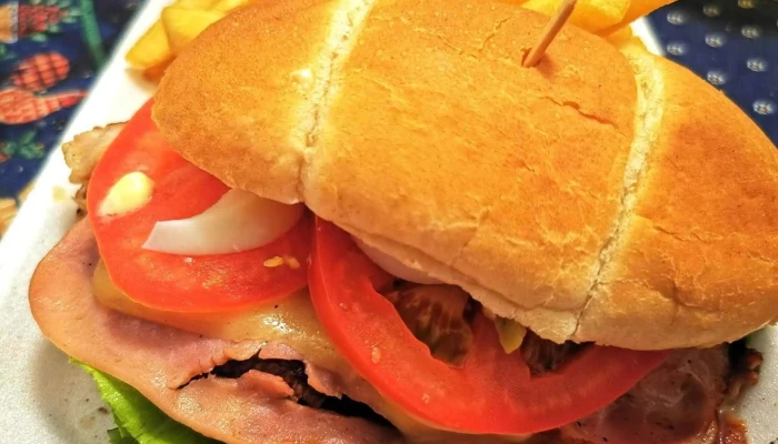 Bar Sporting -  Sandwich De Pollo - Montevideo