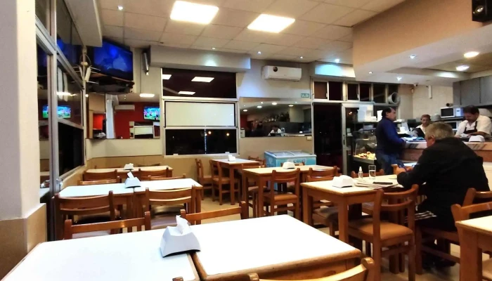 Bar Touring -  Comentario 2 - Montevideo