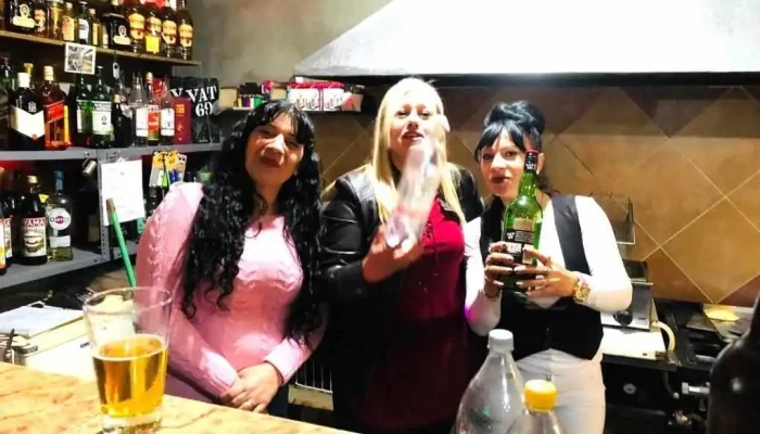 Bar Y Cantina La Amistad -  Todo - Ciudad de la Costa