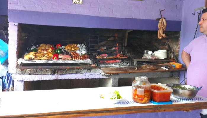 Bar Y Parrillada Ottonello -  Ambiente - Montevideo