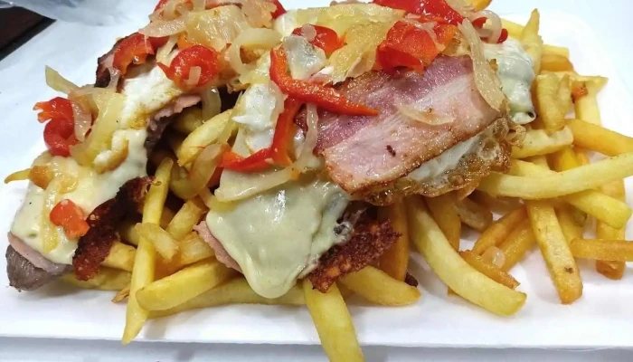 Bar Y Restaurante El Amarillo -  Papas Fritas - San José de Mayo