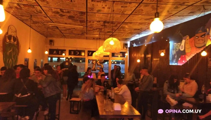 Barba Azul Centro -  Ambiente - Juan L. Lacaze