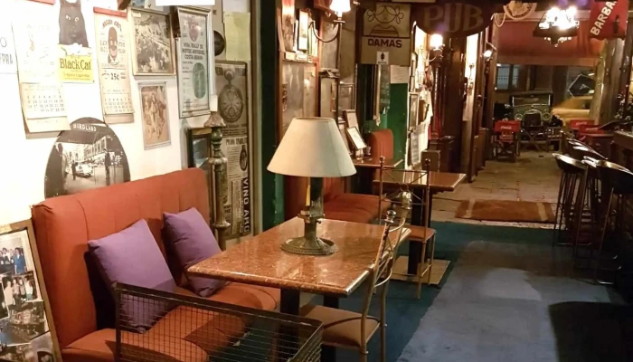 Barbacana Museum Pub -  Comentario 9 - Montevideo