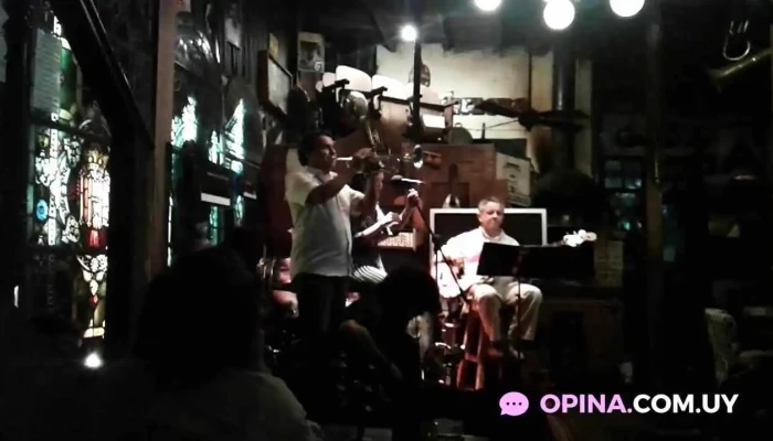 Barbacana Museum Pub -  Videos - Montevideo