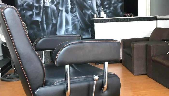 Barber'sknife22 - 20005 Punta Del Este