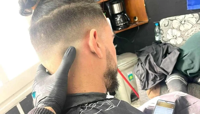 Barberia Ale Barber - 20000 Maldonado