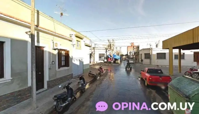 Barbería Bro's Barbershop - 37000 Melo