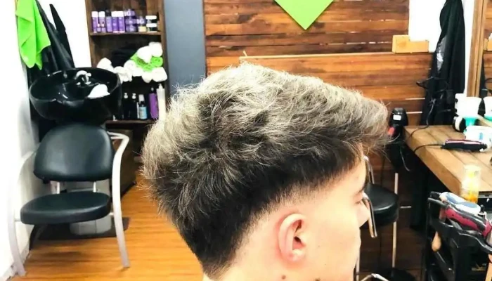 Barberia - Ponte Guapo - 30000 Minas