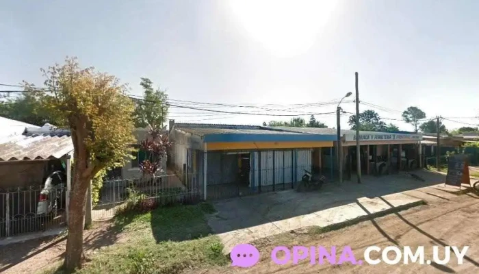 Barraca y Ferreteria Tres Fronteras - Bella Unión