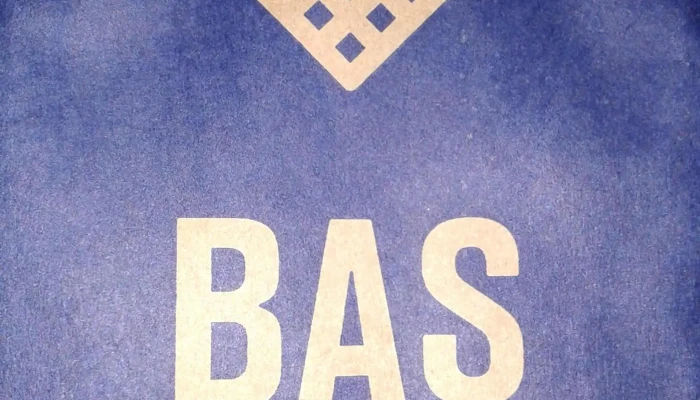 Bas Outlet -  Sitio Web - Montevideo