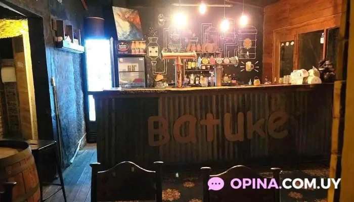 Batuke Bier Haus -  Todas - Las Toscas