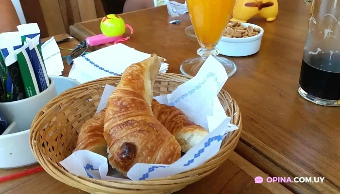 Bella Vista -  Croissant - Concepción del Uruguay